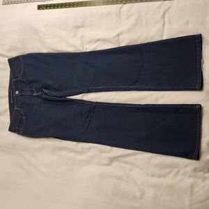 Banana Republic women's plus size dark blue jeans size 31L Curvy Bootcut P320